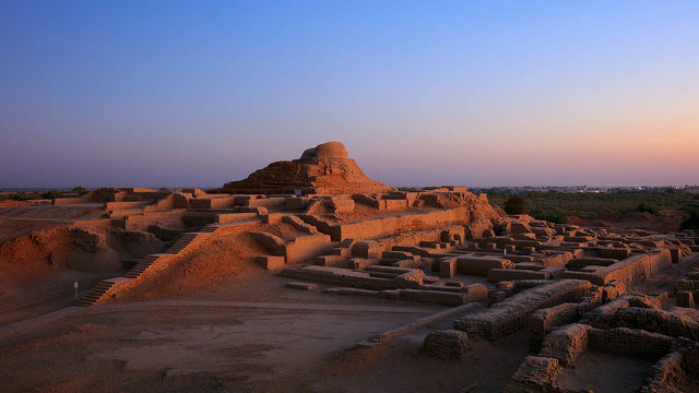 Az Indus-völgyi civilizációk szülőhelyén,  Mohenjodaro